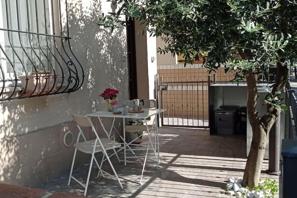 Soggiorno A 5 Stelle, Tra Mare, Cultura E Natura Cattolica Exterior foto